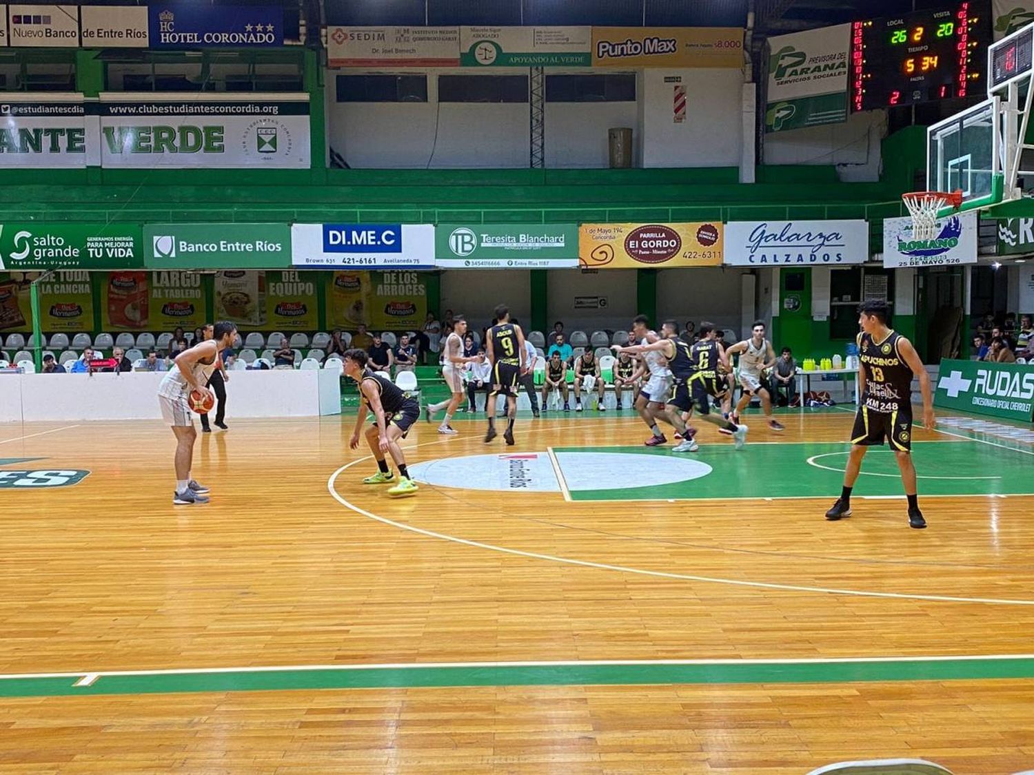 Racing venció a Capuchinos en Concordia