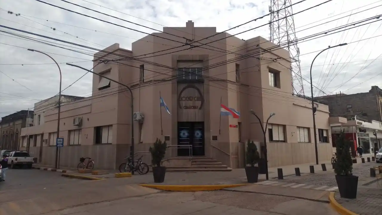 El Jockey Club vuelve a ofrecer a la venta paella de mariscos con arroz