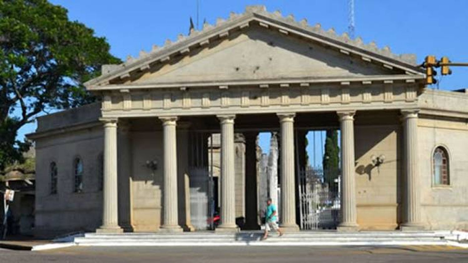 Horario especial del Cementerio por el Día de la Madre