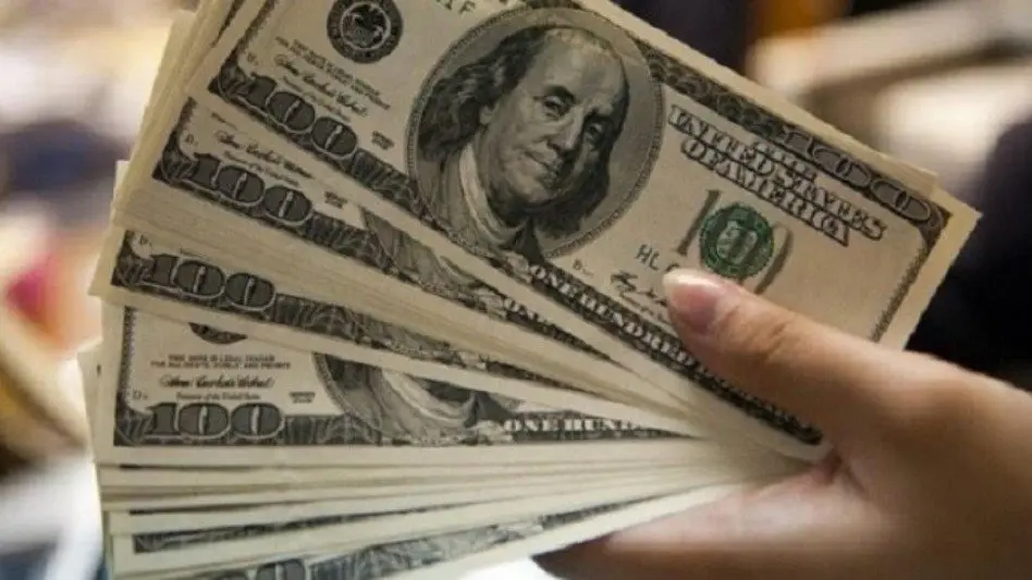Nuevo récord. El dólar blue escaló a $560: ¿por qué subió?