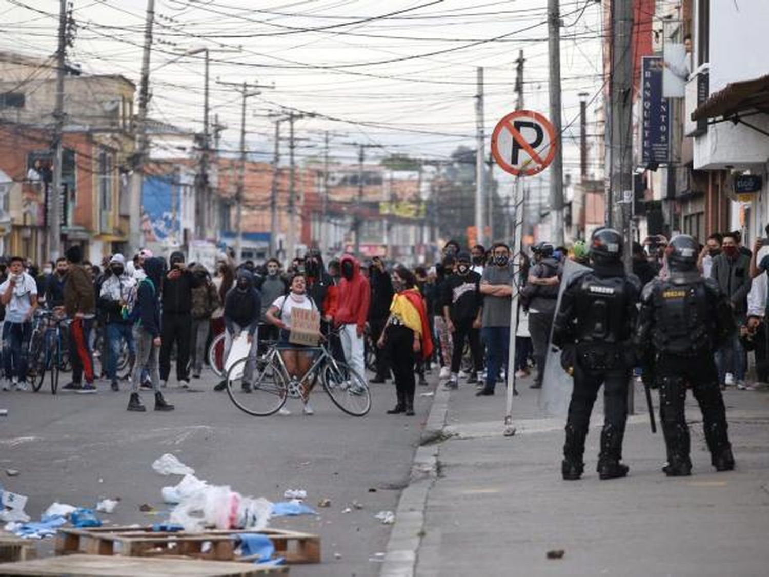 Colombia en conmoción: protestas tras muerte de abogado en custodia policial