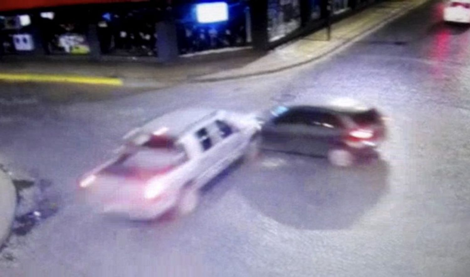 Fuerte choque en 9 de Julio y Belgrano: un herido y un aprehendido
