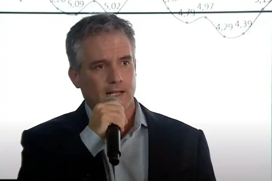 Marcelo D'Alessandro pidió licencia tras una nueva filtración que lo involucrarían