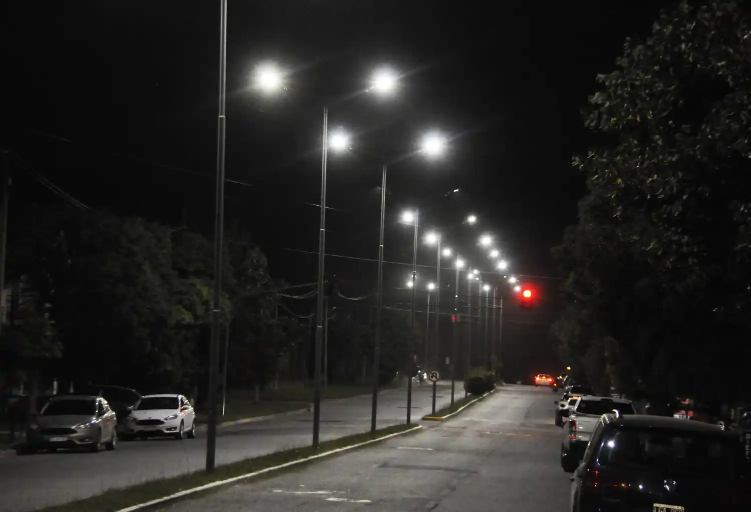 Procuran renovar el 50 por ciento de las luminarias de Tandil en los próximos dos años