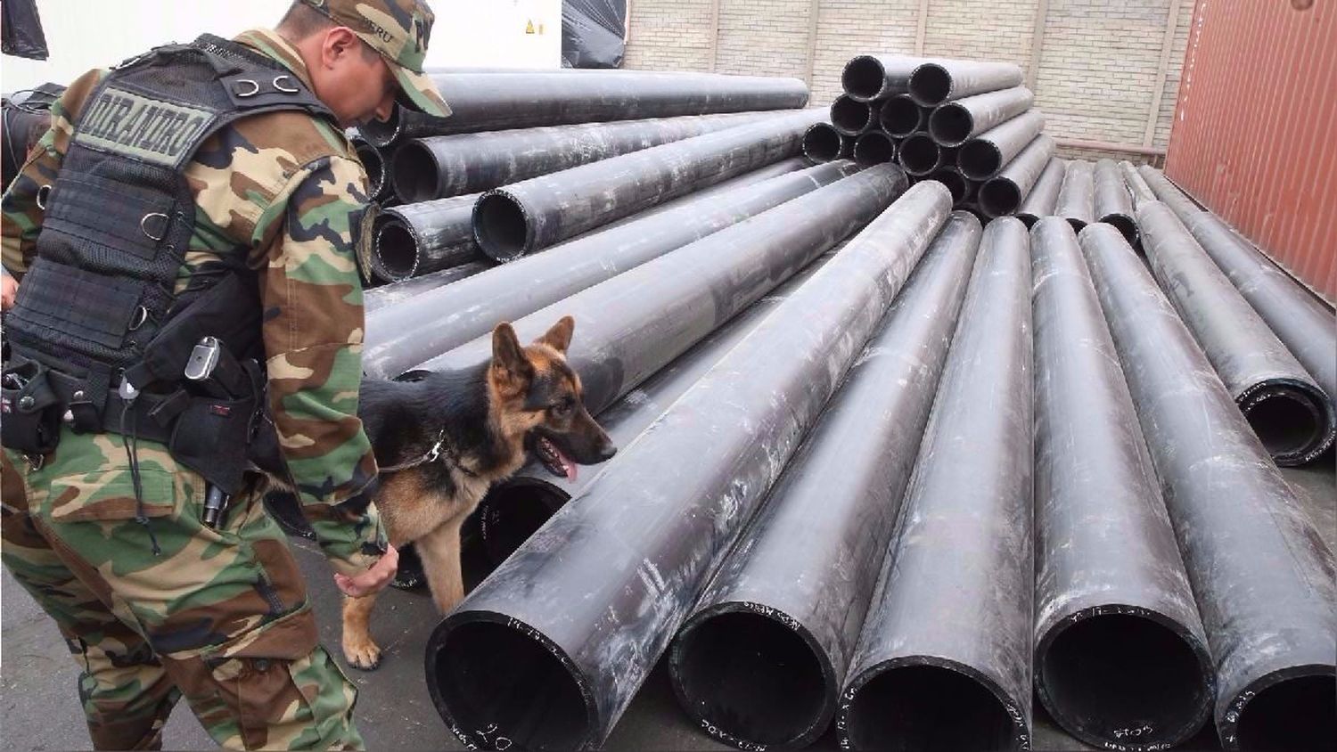 En Colombia: incautan cocaína en tubos PVC (+ video)