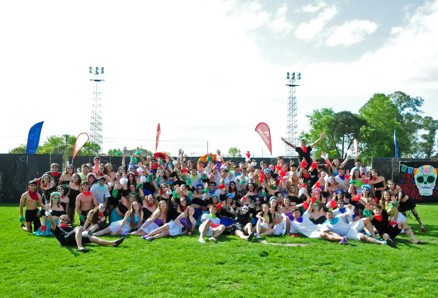 Suleteikos realizó una presentación sobre el día de los muertos.