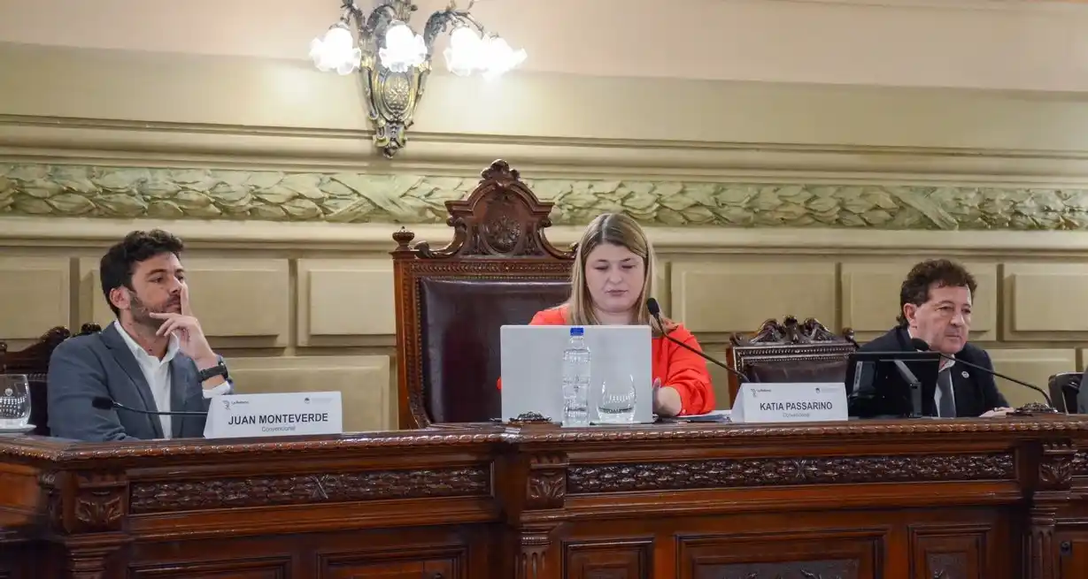 Monteverde, Passarino y Machado, la mesa de Régimen Municipal que concluyó su tarea. Foto: Convención Reformadora.