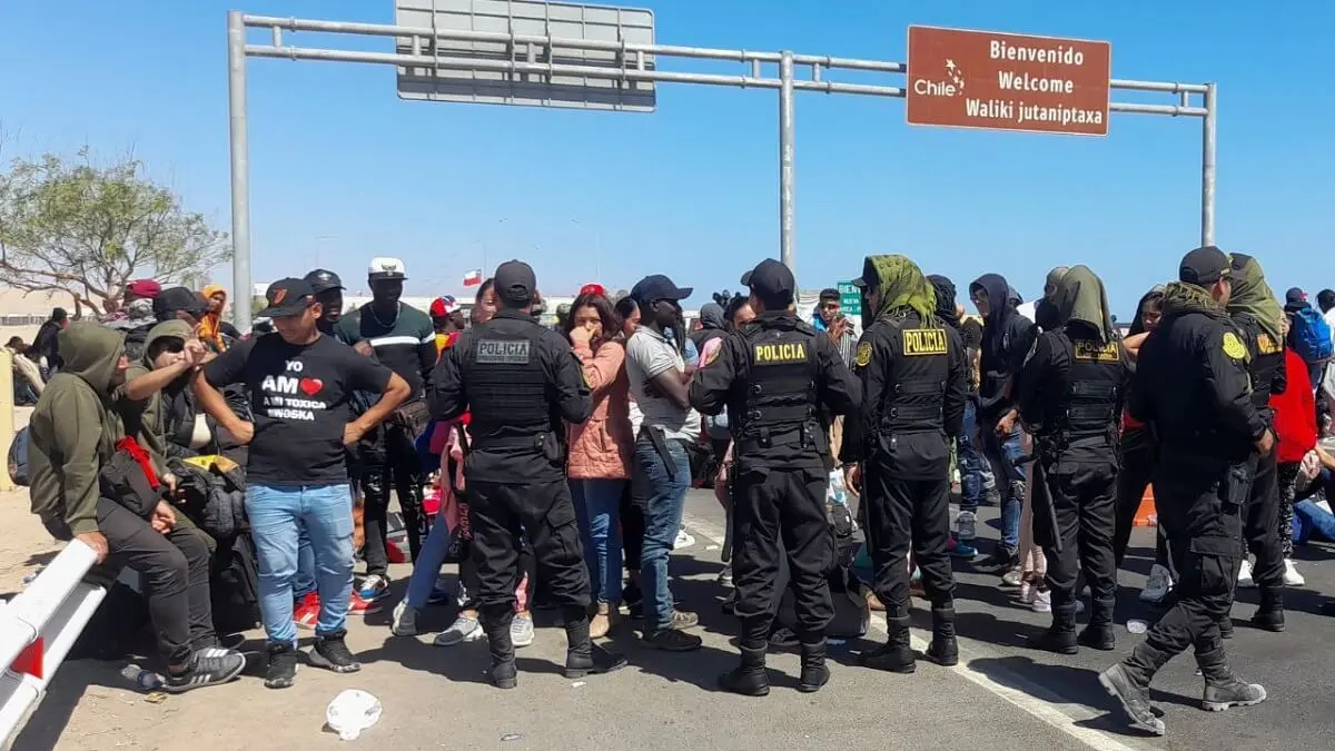 LA MAYORÍA VENEZOLANOS: Perú impide la entrada a decenas de migrantes