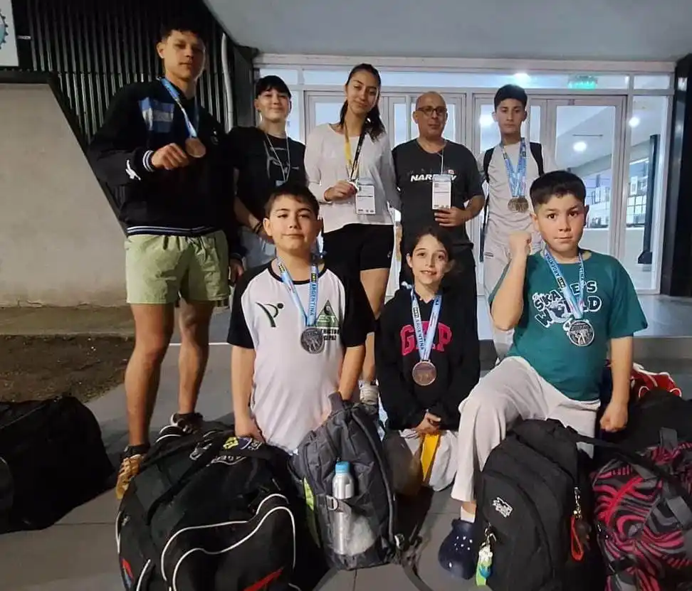 Muy buen desempeño de alumnos de taekwondo de Reta y Cascallares