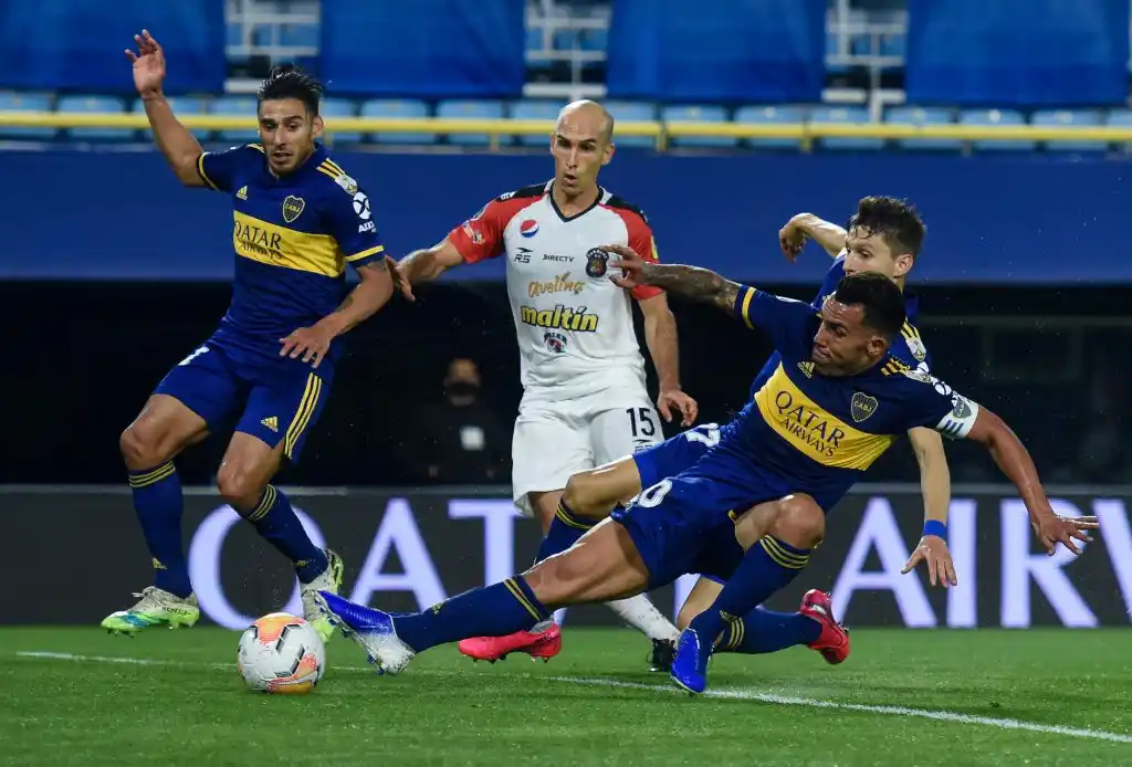 Boca no tuvo oposición  y cerró con una goleada