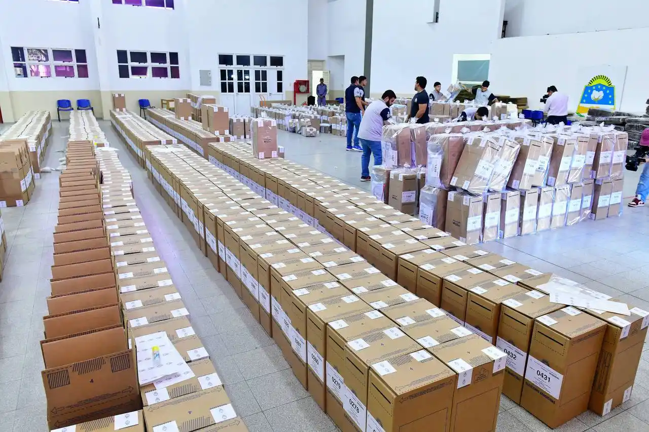 Intensifican el despliegue de urnas con estrictos protocolos de seguridad