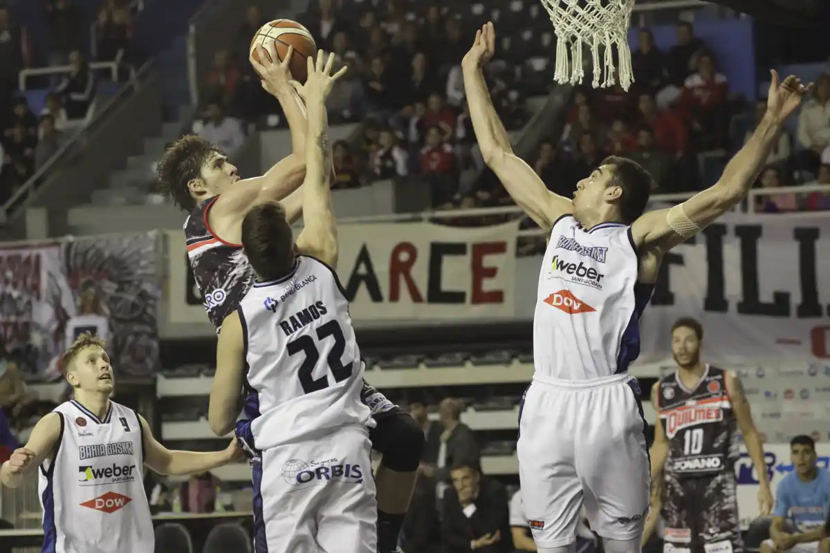 Quilmes ganó un partido dramático y estiró la serie
