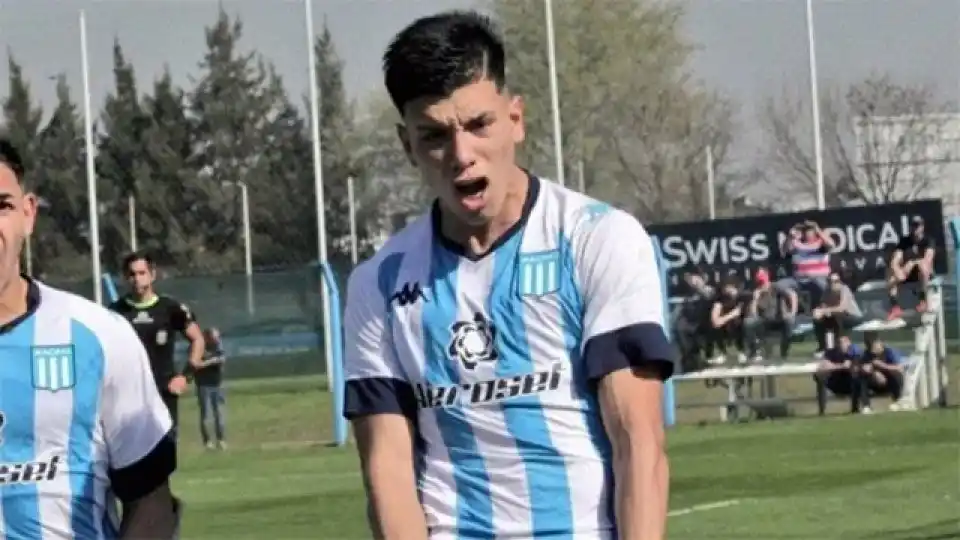 Balearon a un jugador juvenil de Racing en Rosario y está grave