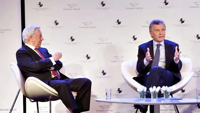 Macri firmó un crítico documento sobre el Gobierno