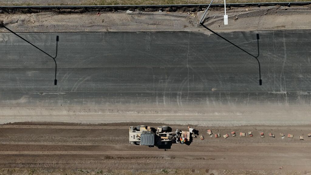 Con trabajos nocturnos Provincia avanza en la construcción del tercer carril de autopista, que ya tiene 40 % de ejecución