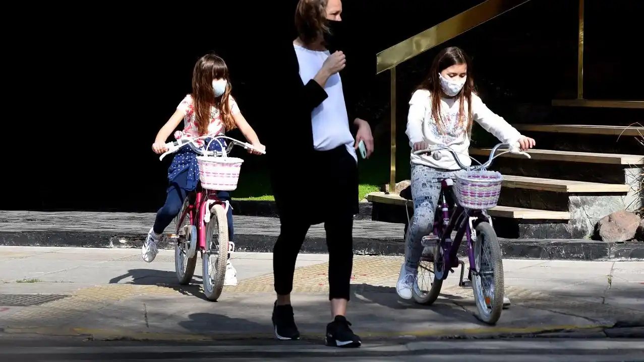 Tras más de seis meses de cuarentena, Argentina superó los 700.000 contagios