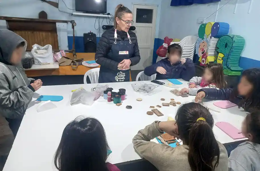 “Este año tuvimos que bajar la edad a tres años”
