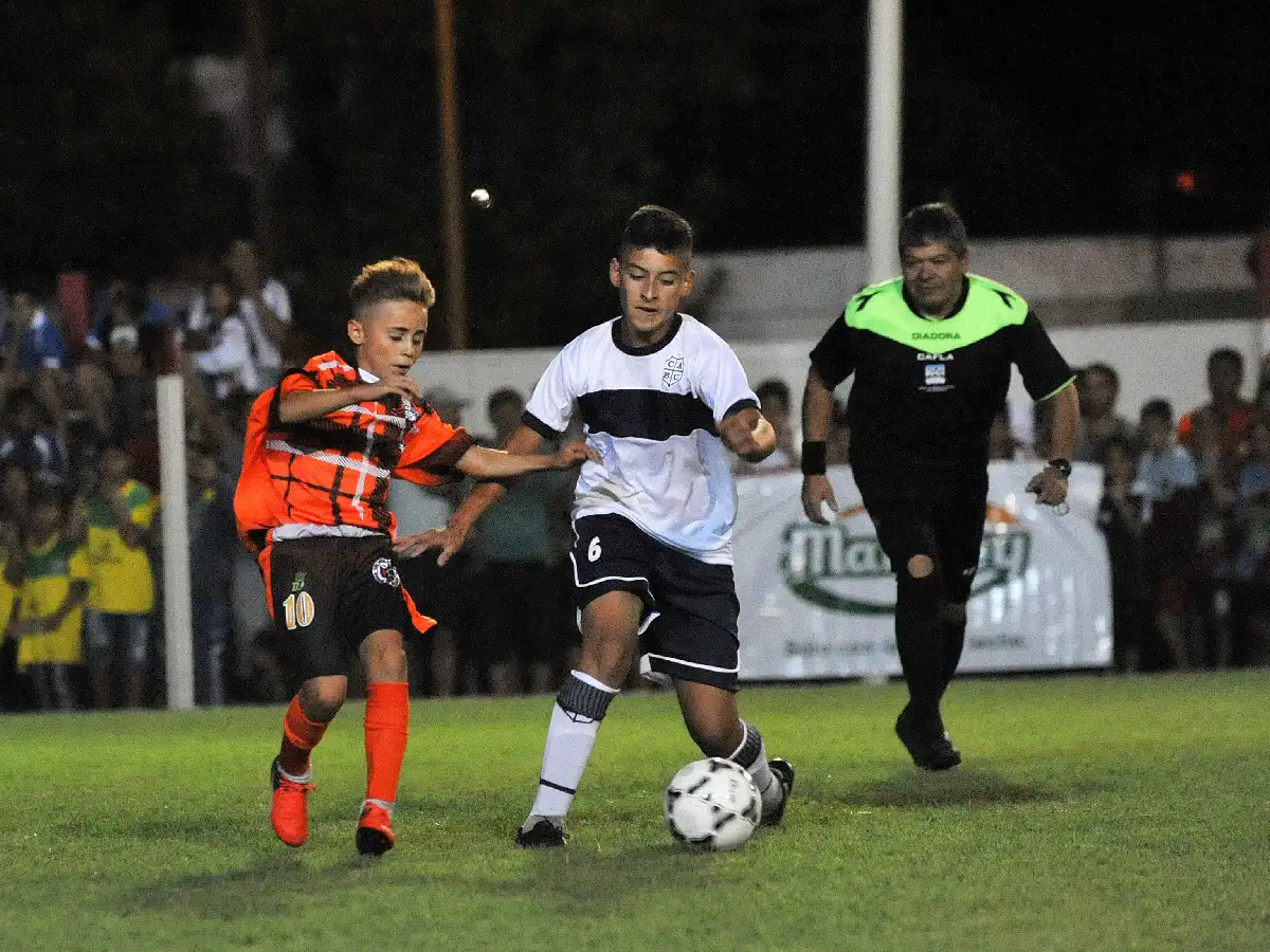 Ituzaingó debutó con una victoria