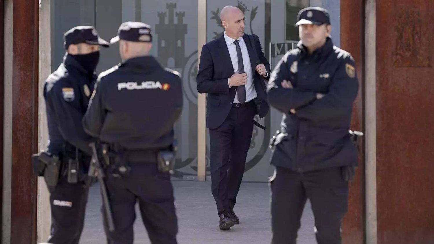 Luis Rubiales y un giro inesperado en su situación judicial