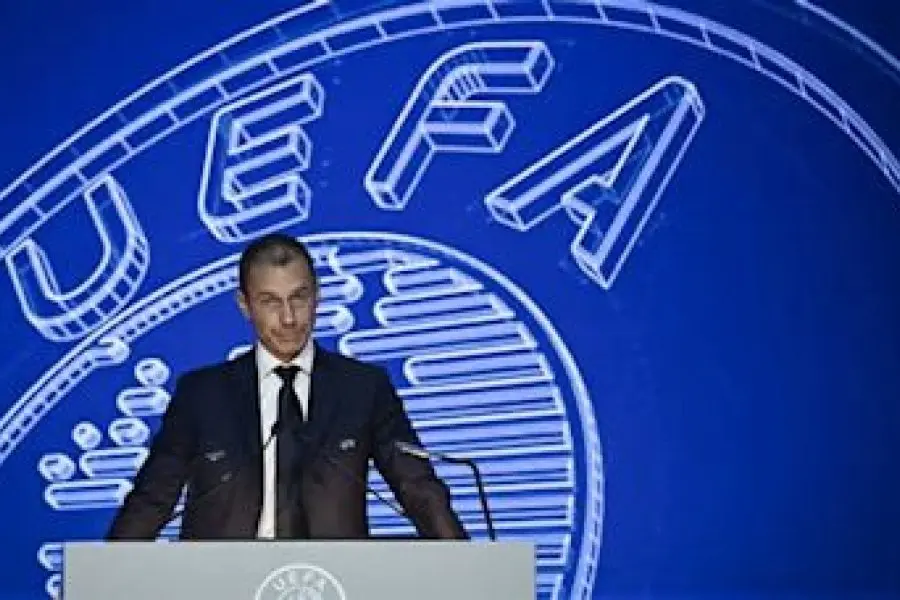 La UEFA anuncia el regreso de los equipos rusos a sus competencias con algunas novedades