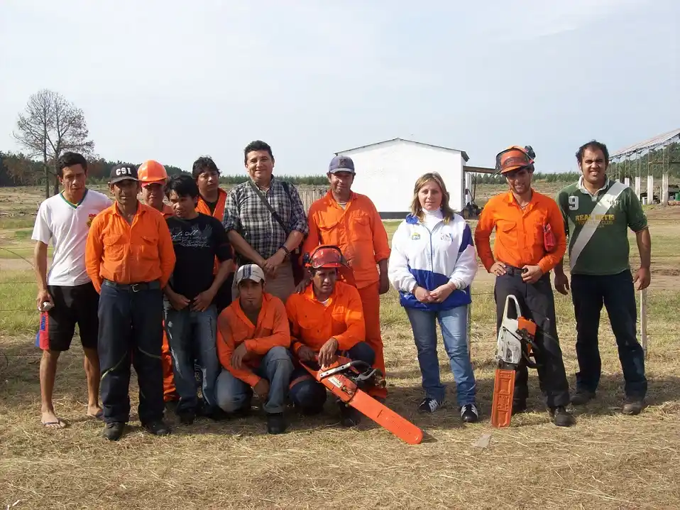 Miles de trabajadores rurales aguardan reglamentación de ley que los beneficia