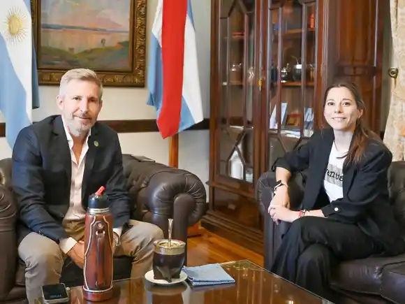 Nancy Ballejos asume el liderazgo del PRO en Entre Ríos y marca el comienzo de una nueva etapa partidaria