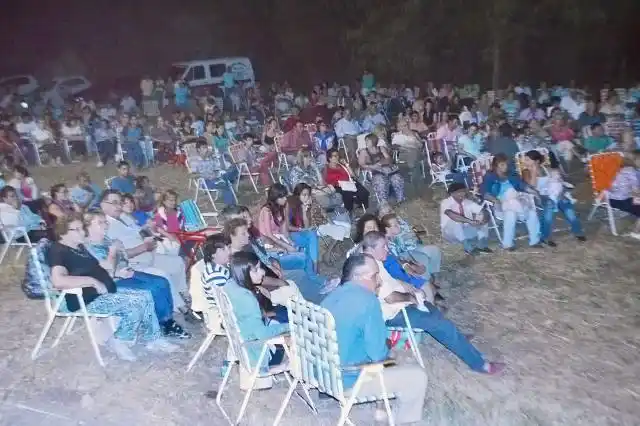 Se realiza el tradicional “Fogón de la Amistad”
