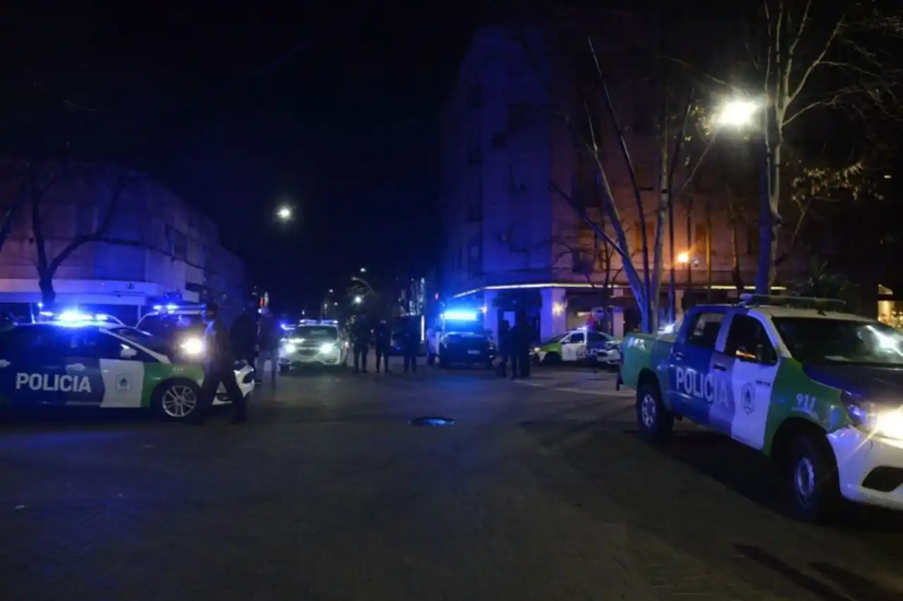 Estalló rebelión policial en gran parte de la Provincia de Buenos Aires contra Axel Kicillof