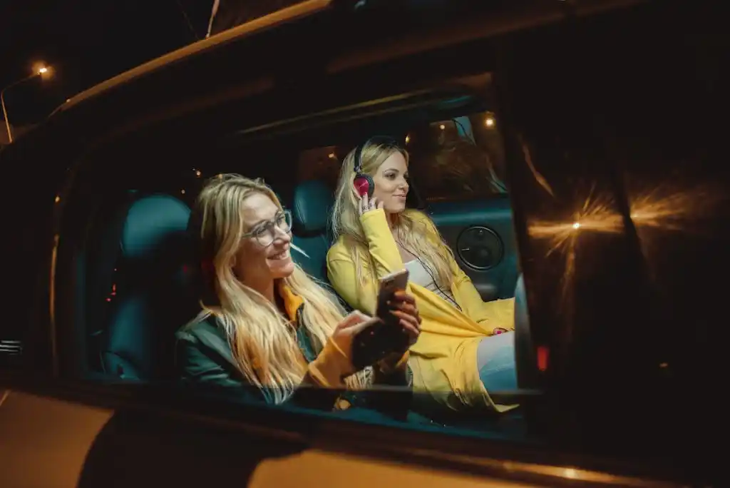 Dejá el grupo de Facebook: viajá con ViamoTutti