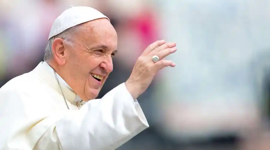 El papa Francisco recibió a más de 30 obispos argentinos