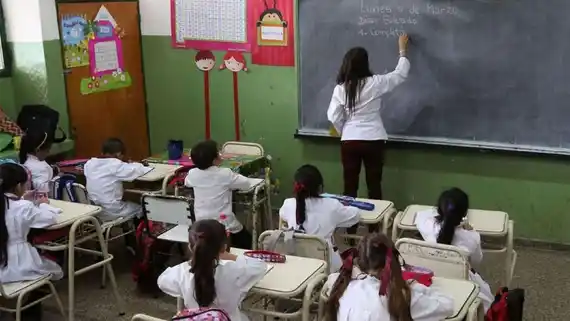 Día del Maestro:  “Educar es difícil, posible y bello”