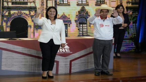 POR EL MAL MENOR: Keiko Fujimori o Pedro Castillo, el dilema de los peruanos que acuden el domingo a votar