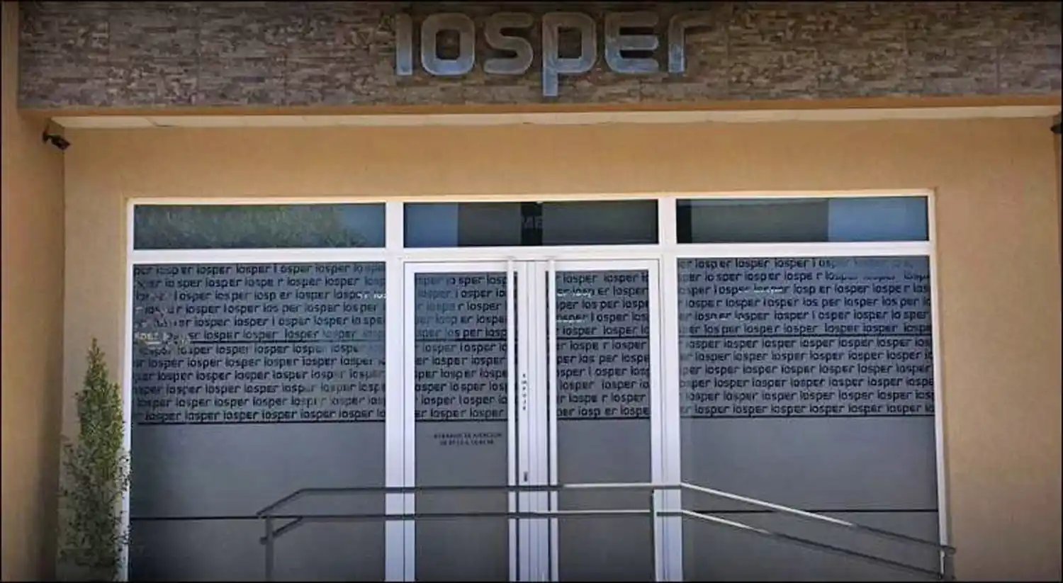 IOSPER recomendó "no aceptar cobros diferentes" por internaciones covid