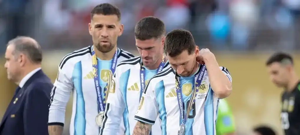 La decisión se adoptó tras un pedido expreso del plantel, dirigido por Lionel Scaloni.