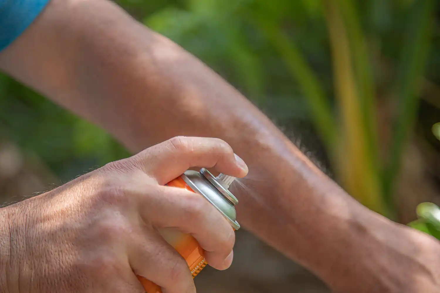 El uso del repelente es clave para prevenir la propagación del dengue