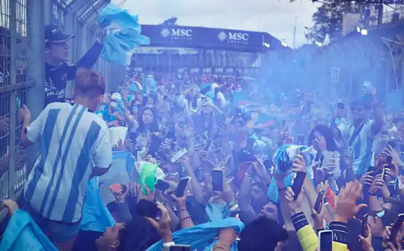 La revolución Colapinto: el canto argentino que hizo vibrar Interlagos y emocionó a Alpine