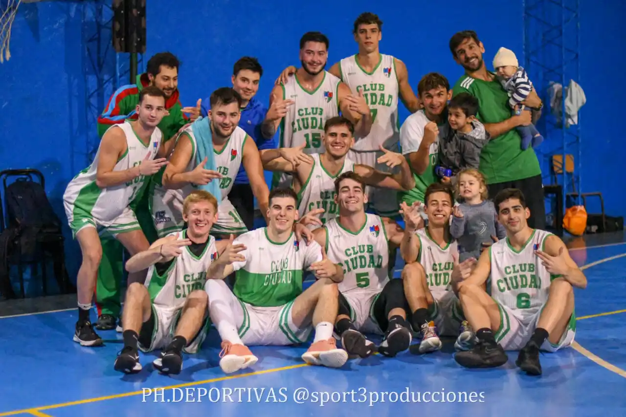 Club Ciudad se volvió a quedar con el clásico ante Atenas