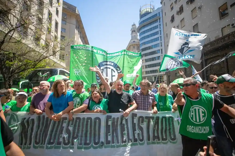 Estatales de ATE anunciaron un paro nacional con movilización el martes 21 de abril