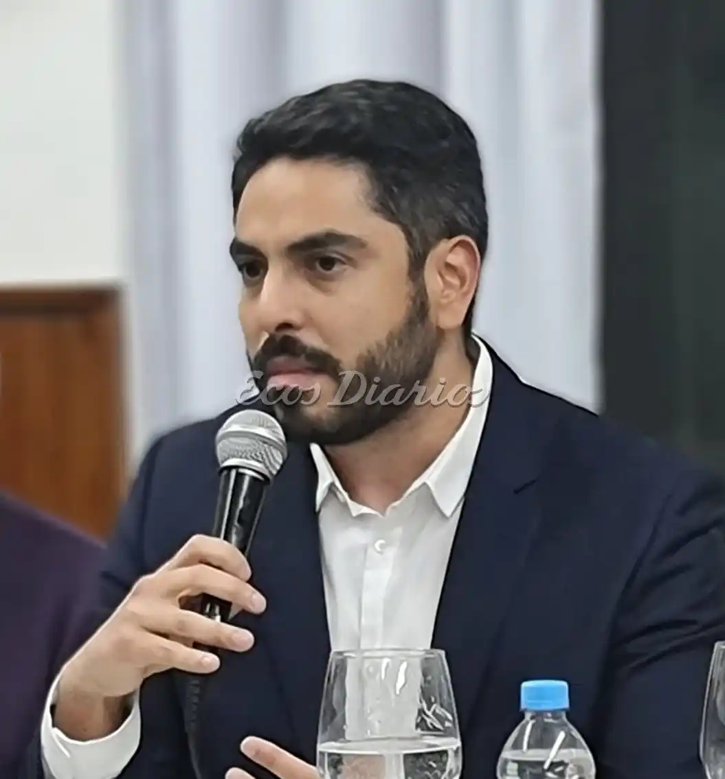 Hugo Moyano diserto en Necochea