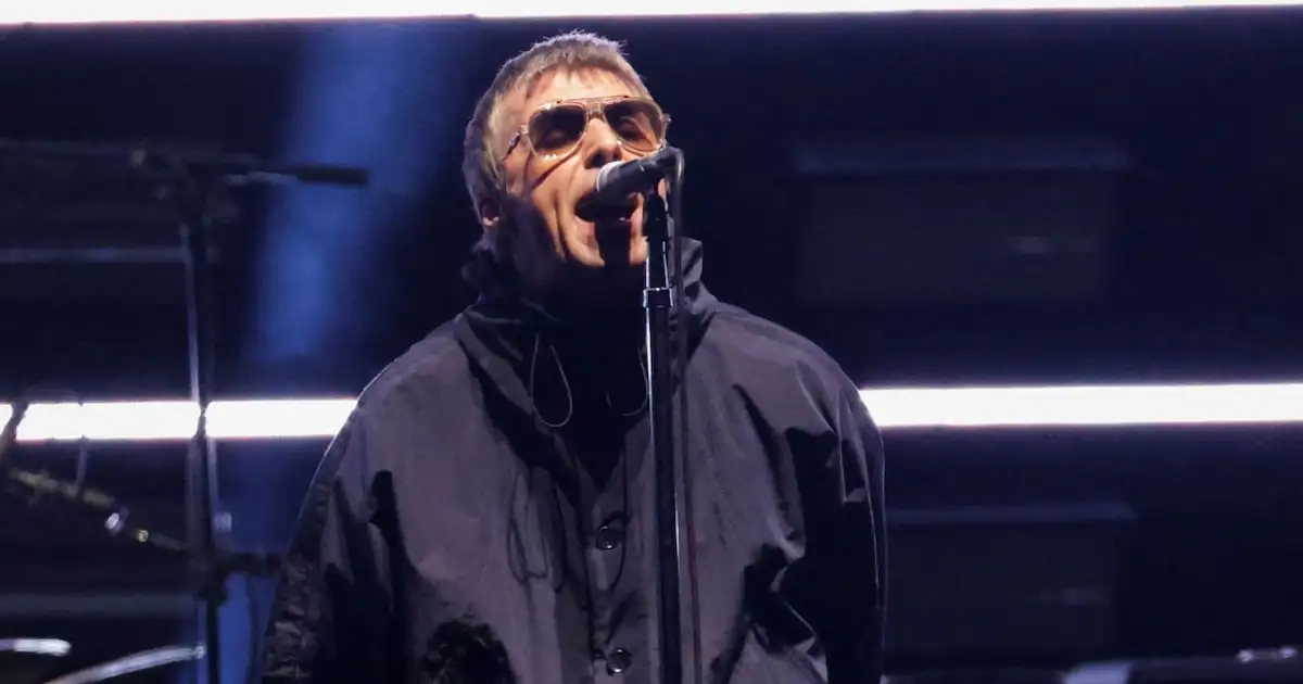 "Es duro estar aquí amando a Argentina y a toda su hermosa gente, pero sin querer que ganen" expresó el cantante en su cuenta de X.