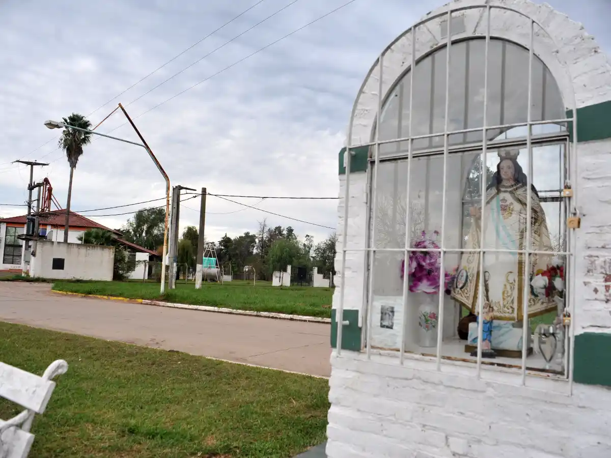Frontera cierra sus fiestas  patronales con una cena show       