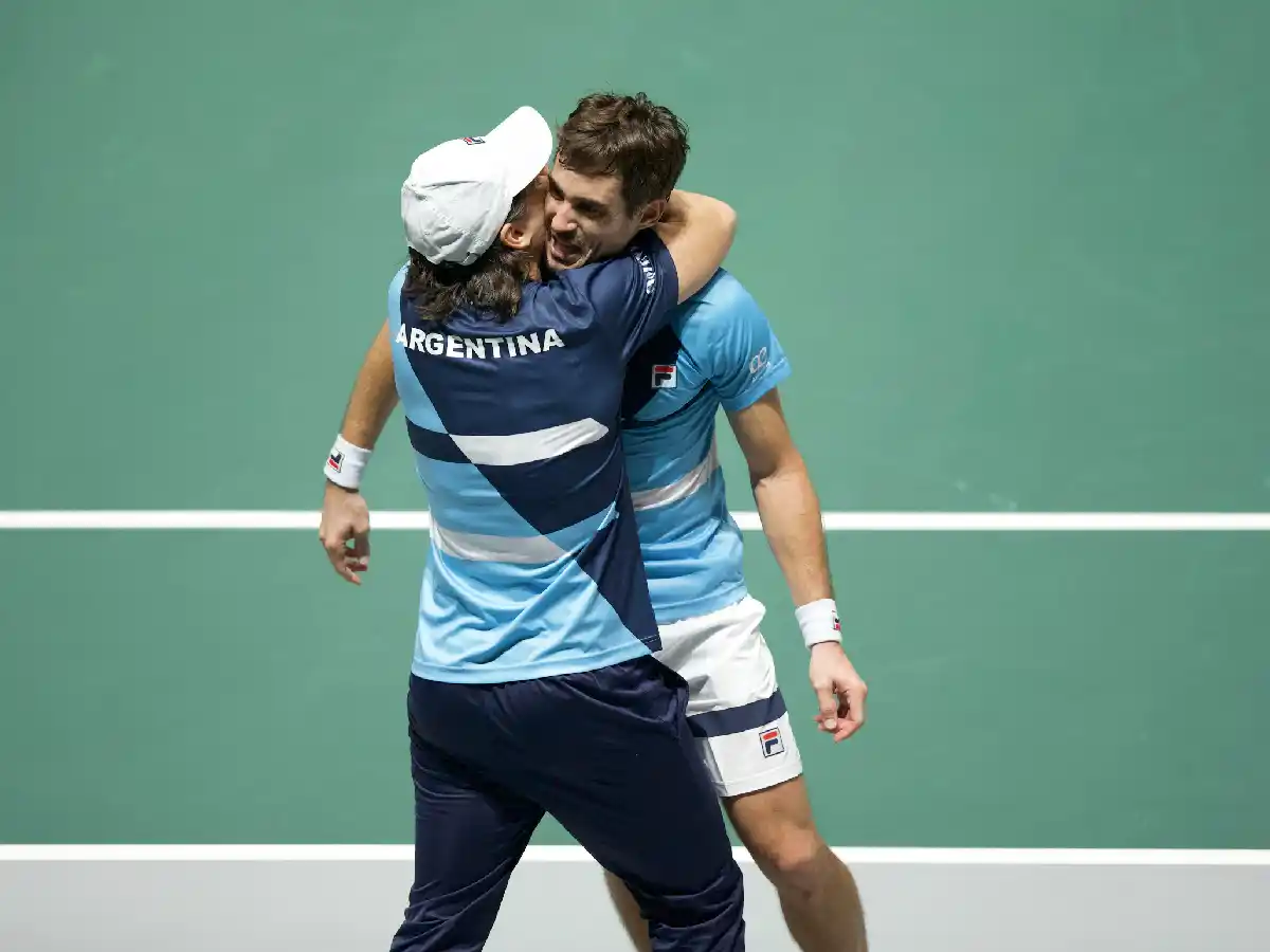 Nadal arrasó a Schwartzman e igualó la serie