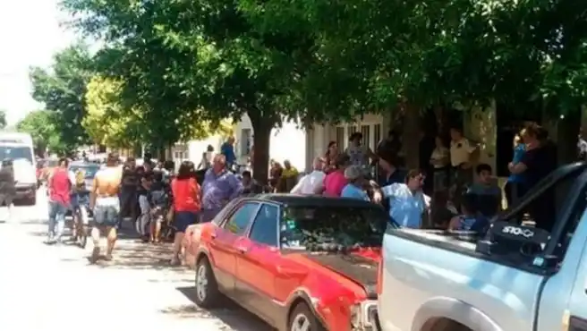 Lo denunciaron por abuso infantil, mató a toda su familia y se suicidó