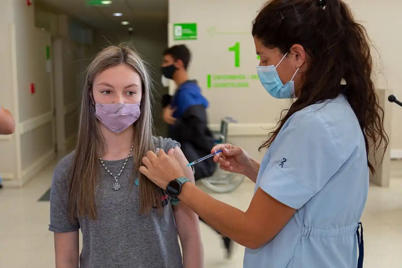 Estar vacunados no nos mantiene a salvo del contagio