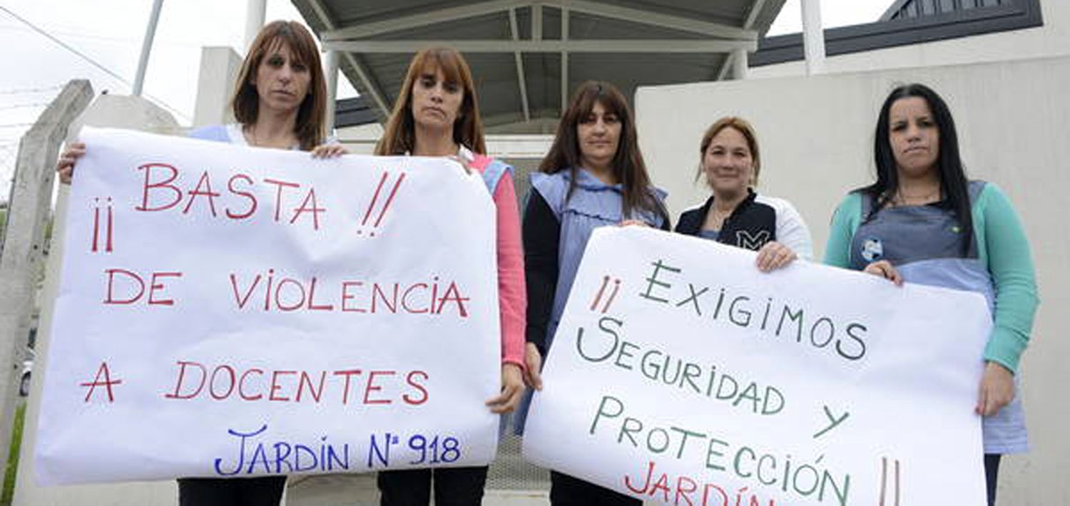 Aprobaron un proyecto contra la violencia de padres hacia docentes