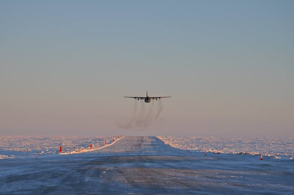 Exitosa prueba de la nueva pista del aeródromo de la Base Antártica Marambio
