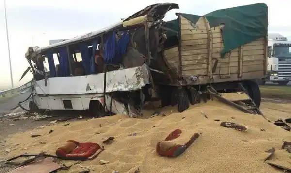 Junín: Choque múltiple en Ruta 7 dejó 6 heridos