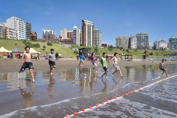 Mar del Plata cerró un fin de semana largo récord con más de 158 mil arribos