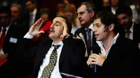 Moreno denunció que dos directores de Clarín cobran 200 mil pesos por mes