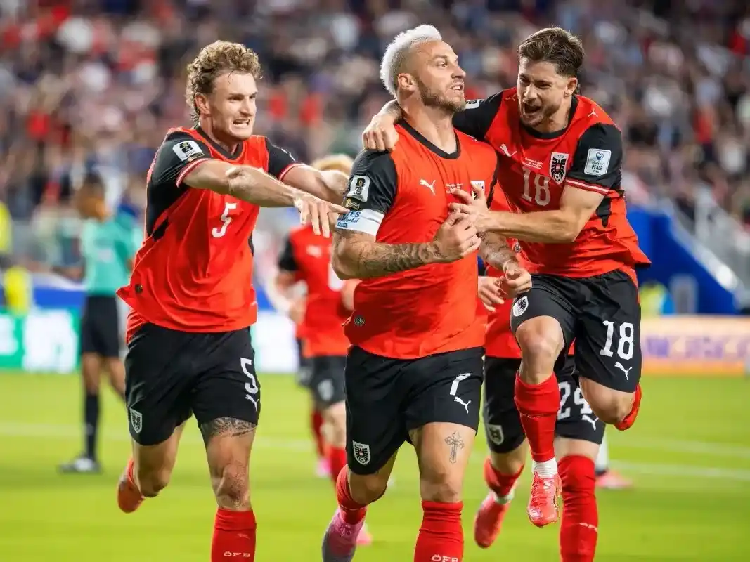 Después de 28 años de ausencia en mundiales, Austria, próximo rival de Argentina, debutó con una goleada ante Jordania